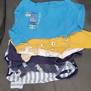 Set of 6 onesies